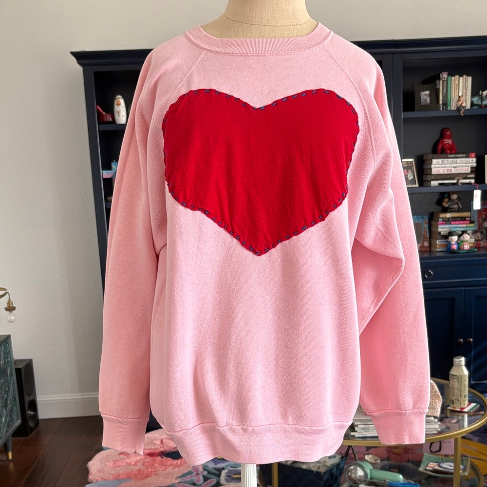 Discus Athletic Vintage Pink Sweatshirt with Red Heart size large